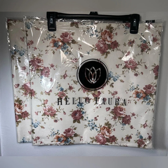 Hello Laura, mauve floral cottage core pattern pillow covers, 17X17, side zip - Picture 1 of 6
